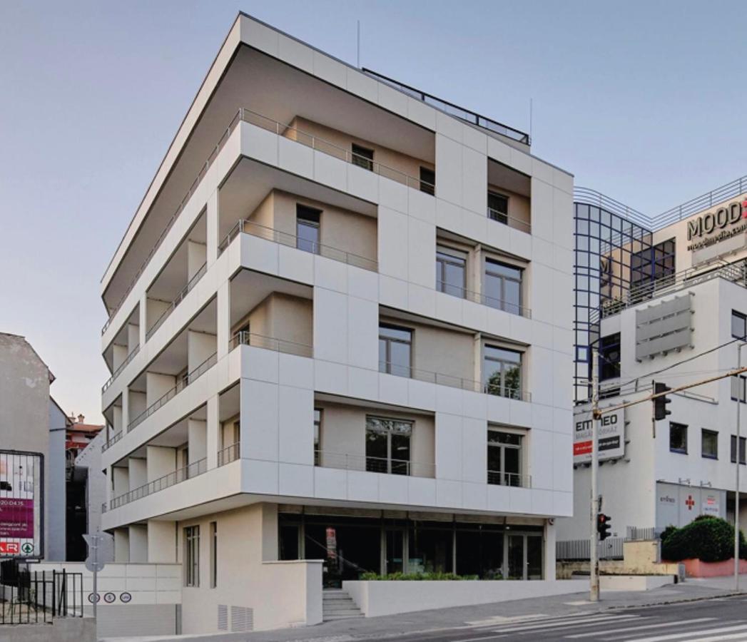 Hillside Central Apartments Будапеща Екстериор снимка